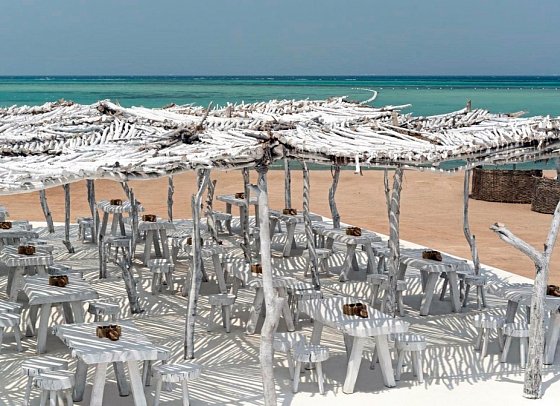 Meraki Resort