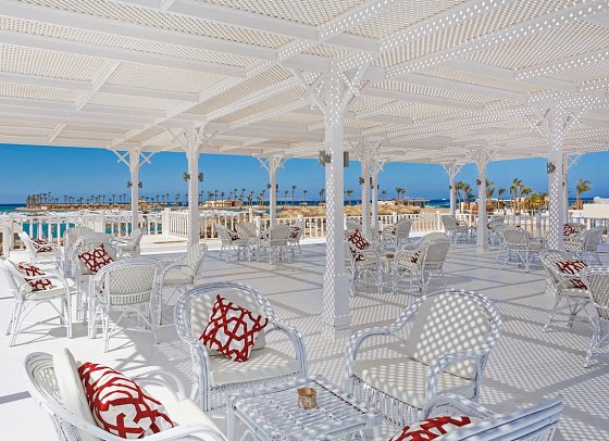 Meraki Resort