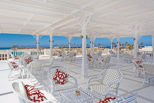 Meraki Resort