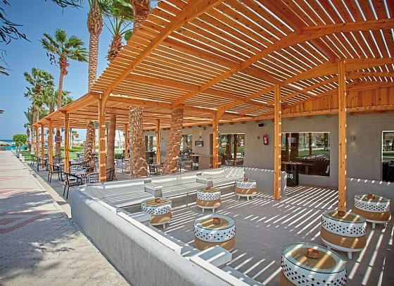 Meraki Resort