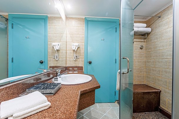 SUNRISE Royal Makadi Resort - Select - Beispiel Bad Doppelzimmer Standard Aquapark (Zimmercodierungen DG1 & DCP)