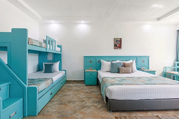 SUNRISE Royal Makadi Resort - Select - Wohnbeispiel Familienzimmer Etagenbett (Zimmercodierung FG1)