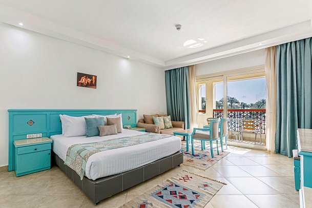 SUNRISE Royal Makadi Resort - Select - Wohnbeispiel Suite Familie (Zimmercodierungen WIG & WIP)