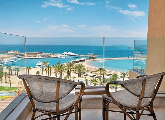Hilton Hurghada Plaza - Wohnbeispiel Doppelzimmer Superior Meerblick (Zimmercodierungen DSM & DC2)