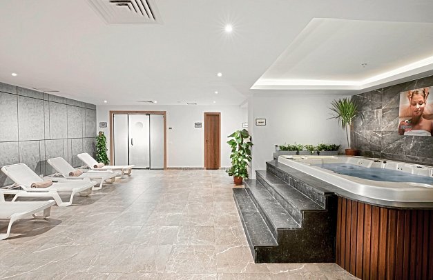 The V Luxury Resort Sahl Hasheesh