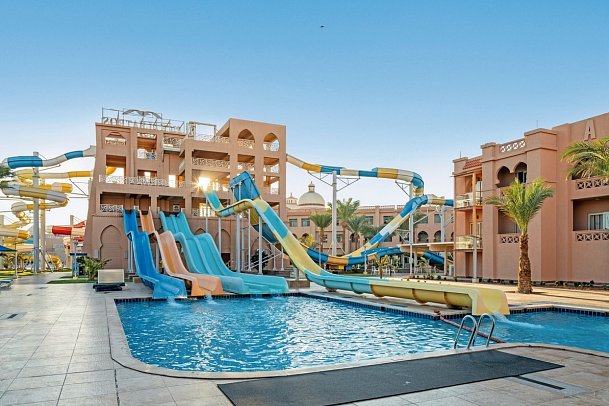 Pickalbatros Aqua Park Resort