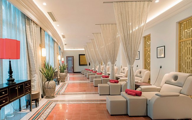 Silk Path Grand Hue Hotel
