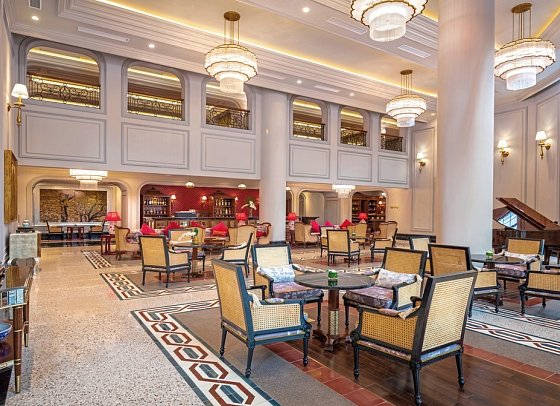 Silk Path Grand Hue Hotel