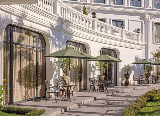 Silk Path Grand Hue Hotel
