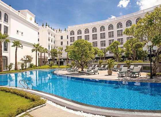 Silk Path Grand Hue Hotel