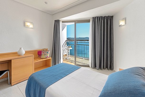 Vibra San Remo - Wohnbeispiel Doppelzimmer Meerblick (Zimmercodierung DBM)