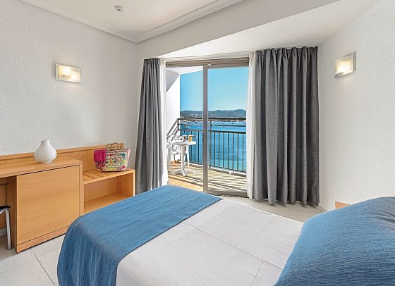 Vibra San Remo - Wohnbeispiel Doppelzimmer Meerblick (Zimmercodierung DBM)