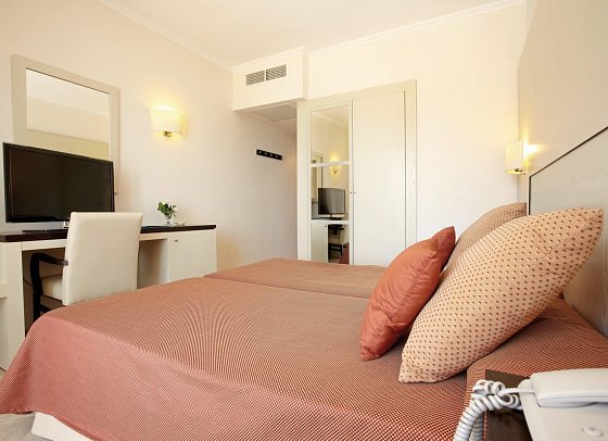 Grupotel Imperio Playa - Wohnbeispiel Doppelzimmer (Zimmercodierung DB1)