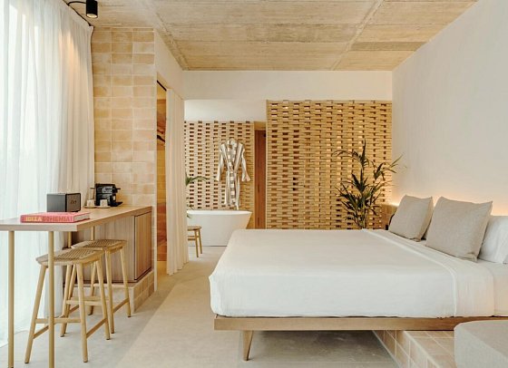 Bonito Ibiza by Ncalma - Wohnbeispiel Juniorsuite Nomad Poolblick (Zimmercodierung J1P)