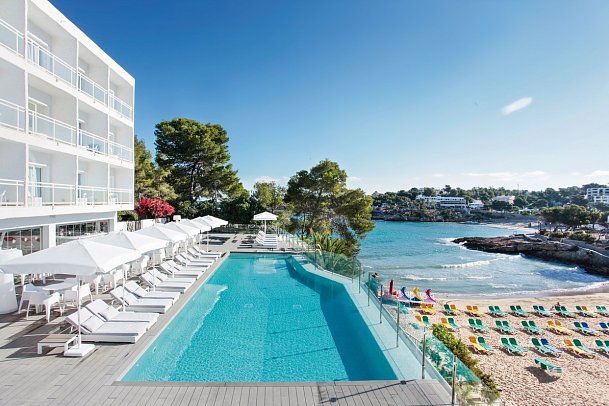 Grupotel Ibiza Beach Resort