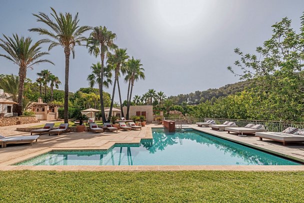 Rural Can Lluc Boutique Country Hotel & Villas