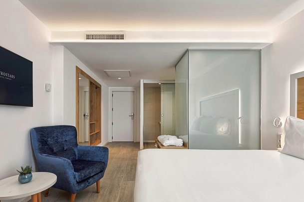 Eurostars Puerto de Ibiza - Wohnbeispiel Doppelzimmer Deluxe (Zimmercodierungen DD1 & DD2)