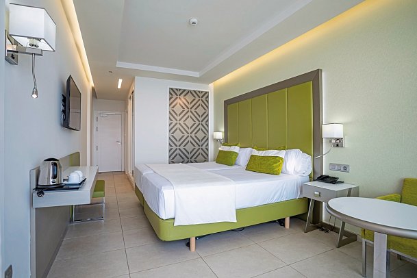 Torre del Mar - Wohnbeispiel Doppelzimmer Meerblick (Zimmercodierung DBM)