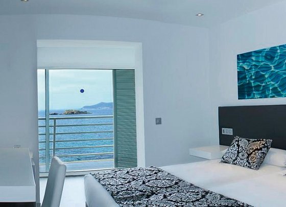 BG Náutico Ebeso - Wohnbeispiel Doppelzimmer Meerblick (Zimmercodierung DBM)