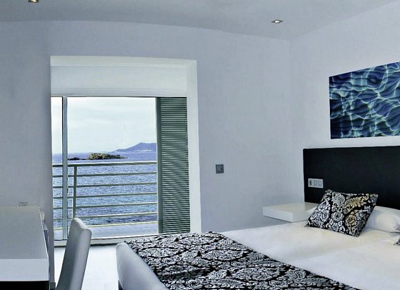 BG Náutico Ebeso - Wohnbeispiel Doppelzimmer Meerblick (Zimmercodierung DBM)