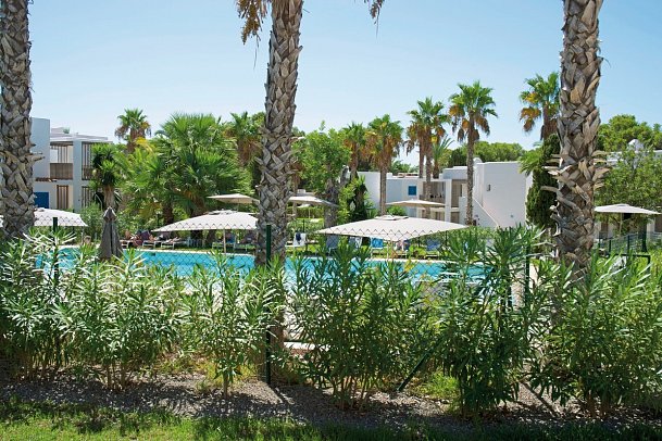 Cala Llenya Resort Ibiza