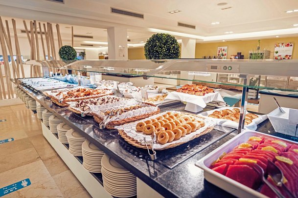 Cala Llenya Resort Ibiza