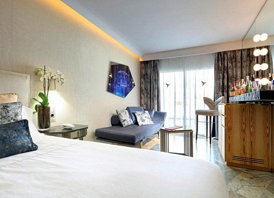 Ushuaïa Ibiza Beach - Wohnbeispiel Doppelzimmer Superior Swim-Up (Club) (Zimmercodierung DSQ)
