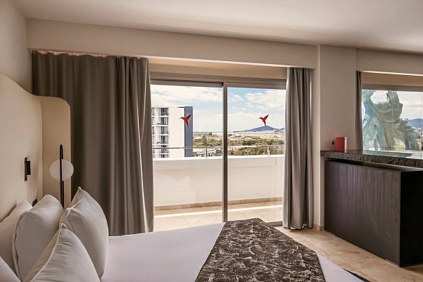 The Unexpected - Wohnbeispiel Anything Can Happen seitl. Meerblick (Zimmercodierung W1N)