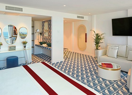 Mongibello Ibiza - Wohnbeispiel Suite Meerblick mit Balkon - Tribute to Ibiza (Zimmercodierung W1M)