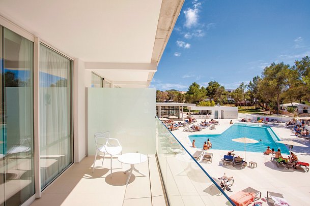 Els Pins Resort & Spa