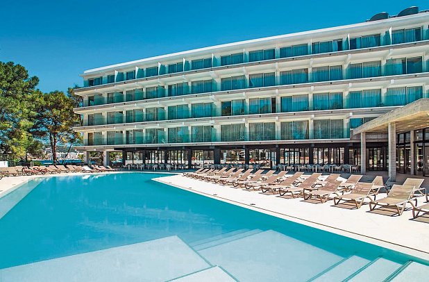 Els Pins Resort & Spa