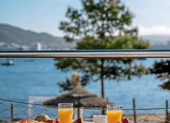 Els Pins Resort & Spa