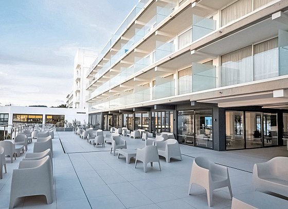 Els Pins Resort & Spa