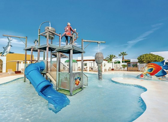 Grand Palladium White Island Resort & Spa