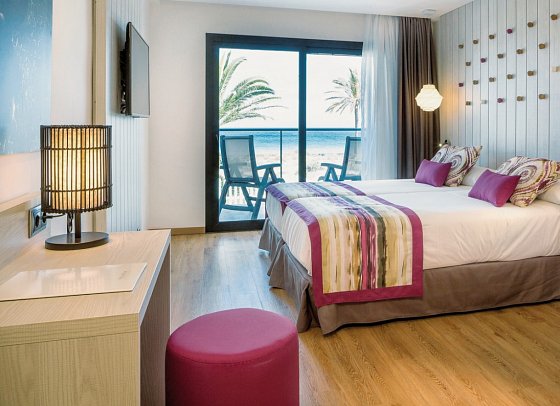 Grand Palladium White Island Resort & Spa - Wohnbeispiel Doppelzimmer Deluxe Poolblick (Zimmercodierung DDP)