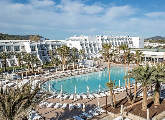 Grand Palladium White Island Resort & Spa