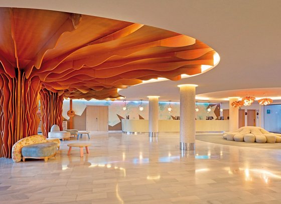 Grand Palladium White Island Resort & Spa