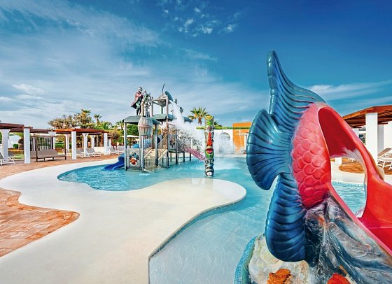 Grand Palladium White Island Resort & Spa