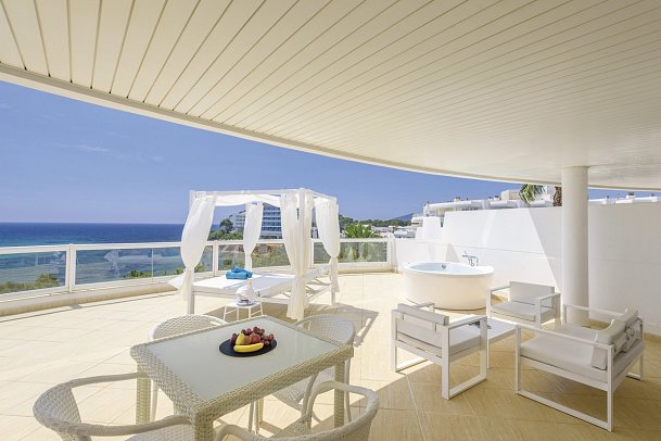 Tropic Garden - Wohnbeispiel Suite Privilege Meerblick (Zimmercodierungen WR1 & WR2)