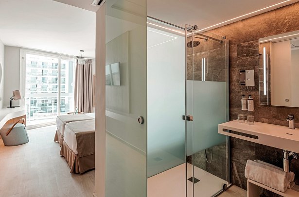 The Ibiza Twiins - Wohnbeispiel Doppelzimmer Uncover (Zimmercodierung DB5)