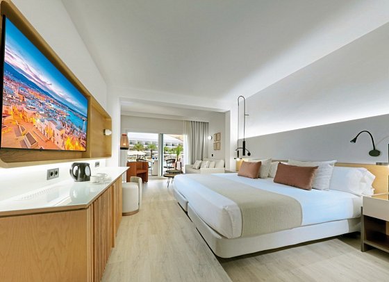 Grand Palladium Select Palace Ibiza - Doppelzimmer Superior Poolblick (Zimmercodierungen DS1 & DS2)