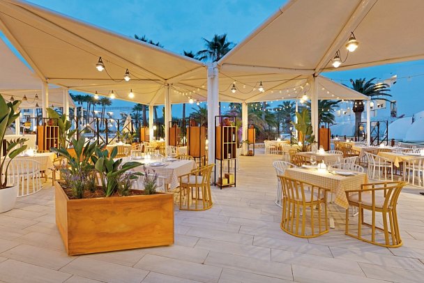 Grand Palladium Select Palace Ibiza - Restaurant First Wine