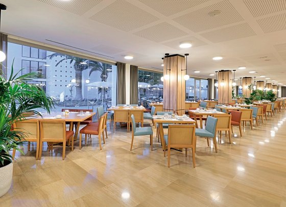 Grand Palladium Select Palace Ibiza