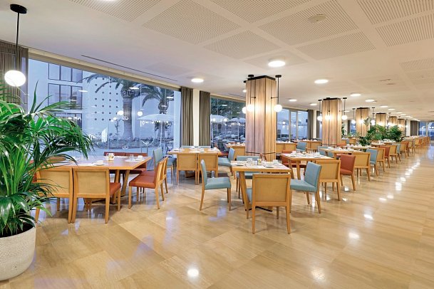 Grand Palladium Select Palace Ibiza