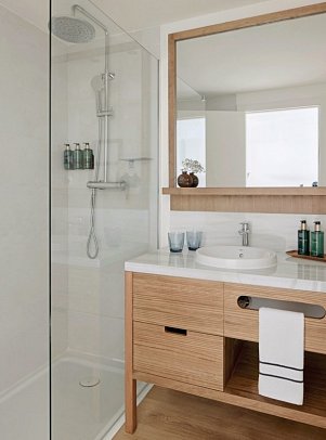 Meliá Ibiza - Wohnbeispiel Doppelzimmer Premium Meliá Meerblick (Zimmercodierungen D1M & D2M)