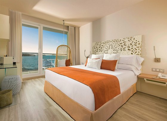 Amàre Ibiza - Wohnbeispiel Doppelzimmer Make it happen seitl. Meerblick (Zimmercodierung DBN)