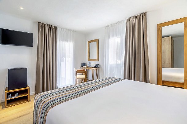 FERGUS Style Punta Arabí - Wohnbeispiel Doppelzimmer Style (Zimmercodierung DB1)