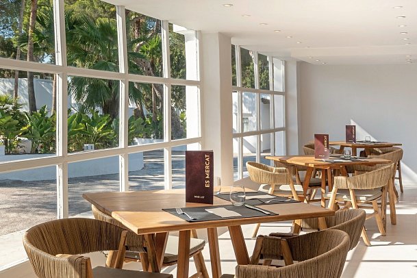 FERGUS Style Punta Arabí