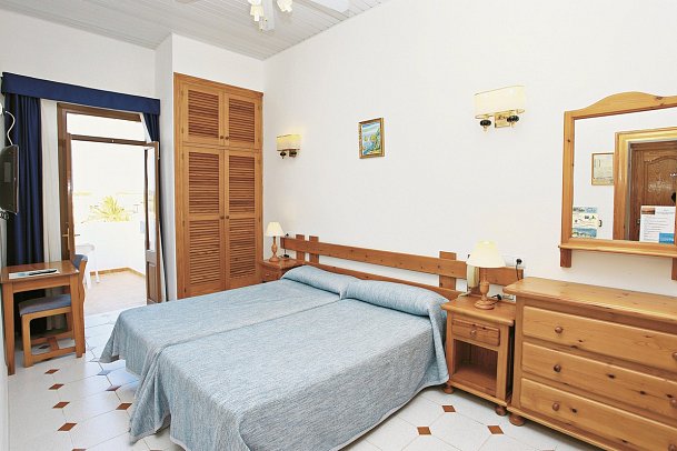 Roca Bella - Wohnbeispiel Doppelzimmer Meerblick (Zimmercodierung DBM)