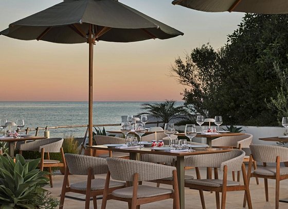 W Ibiza - Yellow Fish Beach Club